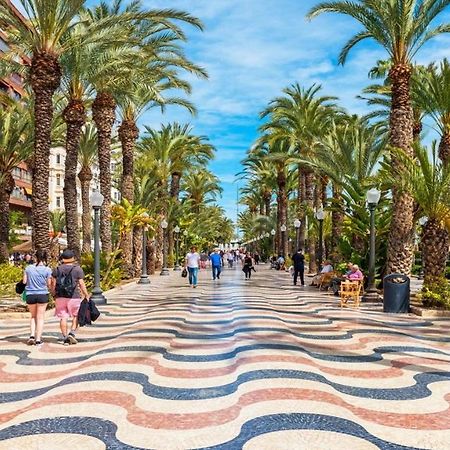 Sunny Flat With Huge Terrace! Close Downtown! Alicante Exterior photo