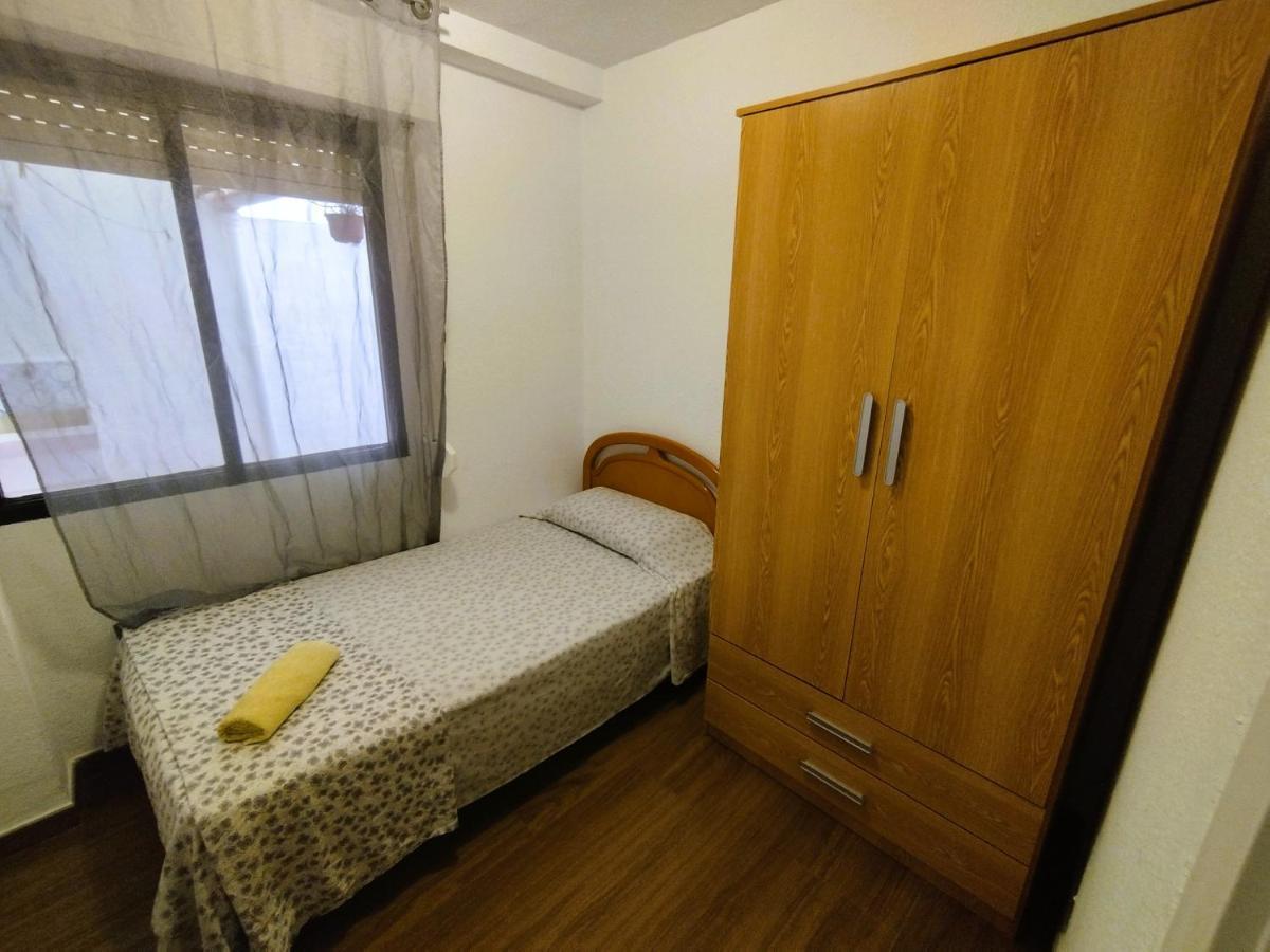 Sunny Flat With Huge Terrace! Close Downtown! Alicante Exterior photo